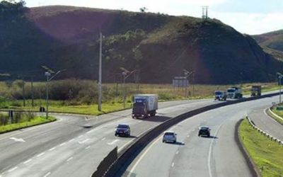 Quase metade dos motoristas ignora desconto de 70% em pedágios na BR-040