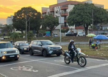 Novos radares em Ipatinga vão flagrar avanço de sinal; multa passa de R$ 290