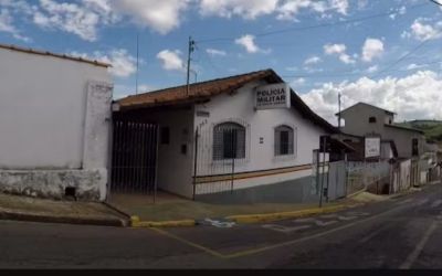 Mulher é presa ao usar registro falso de 'Mato Grosso do Norte' para se passar por advogada em MG