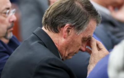 Bolsonaro passa por audiência de custódia após prisão preventiva decretada por Moraes