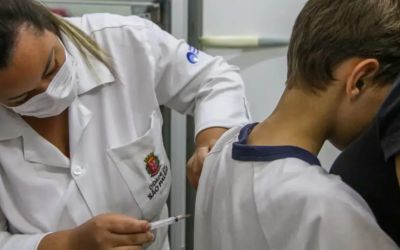 Nova lei reforça vacinação e cuidados gratuitos contra o HPV no SUS