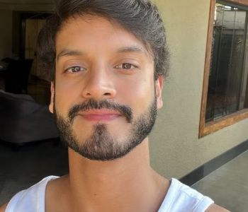 Jovem do DF se prepara para 3ª cirurgia após síndrome rara que causa necrose na região genital