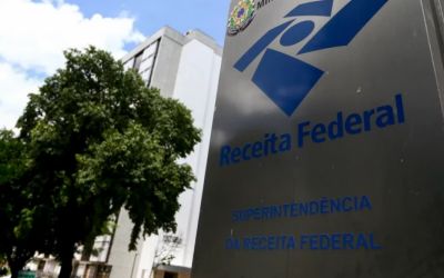  Arrecadação federal bate recorde em outubro e soma R$ 2,4 trilhões no ano