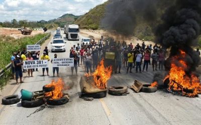 Moradores de Antônio Dias marcam protesto na BR-381 após acidente com morte