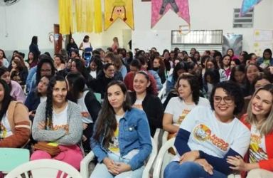 Profissionais da Educação Especial recebem capacitação em Santana do Paraíso
