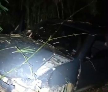 Perseguição na BR-356 em Muriaé termina com carro capotado, apreensão de cocaína e mulher presa por tráfico