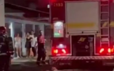  Celular carregando sobre colchão provoca incêndio em casa de Governador Valadares