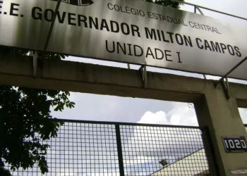 Escola onde estudaram Dilma e Getúlio rejeita modelo cívico-militar