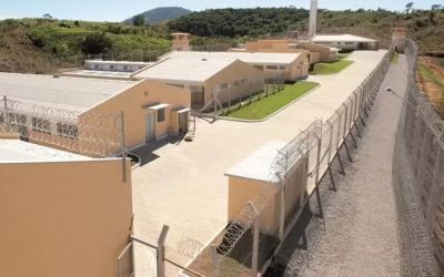Concurso do Instituto de Atendimento Socioeducativo do ES oferece vagas para níveis médio e superior com salários de até R$ 7,5 mil