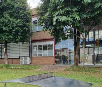 CEFET em Timóteo recebe mesa de Futmesa inovadora em aço inox