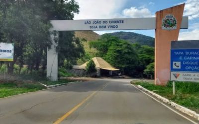 Homem que espancou companheira com pedaço de madeira é preso em São João do Oriente