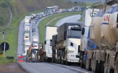Caminhoneiros convocam greve em todo o país para esta quinta-feira (4); veja o que se sabe até agora