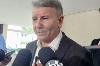 Prefeito de Palmas, Eduardo Siqueira é preso em operação da PF que investiga vazamento de informações sigilosas do STJ