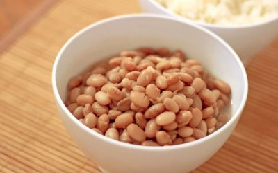 Mineiros reduzem consumo de arroz e feijão e recorrem mais aos ultraprocessados