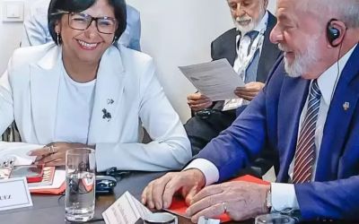 Presidente interina da Venezuela agradece apoio de Lula em meio à crise política