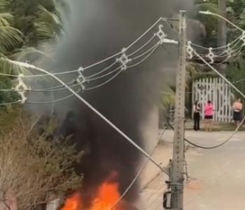 Homem é baleado em posto de combustíveis e tem carro incendiado em Santana do Paraíso