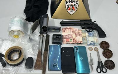  Operação da PM em Ipatinga prende cinco e apreende drogas, bicicletas e TVs