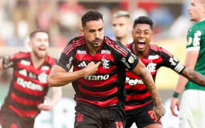 Flamengo vence Palmeiras no Monumental e conquista tetracampeonato da Libertadores