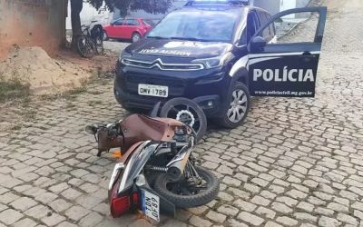  Homem embriagado agride companheira e atinge viatura em Mantena