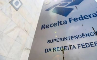 Transferências fiscais para o exterior batem recorde e passam de 21 mil brasileiros em 2025