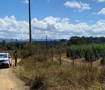 Jovem é atacado com facão na zona rural de Santana do Paraíso