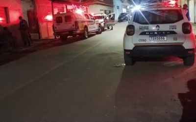 Homem é morto com mais de 25 tiros no centro de Alpercata