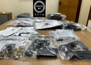 Cinco pessoas são presas em operação contra tráfico de drogas e armas em Governador Valadares